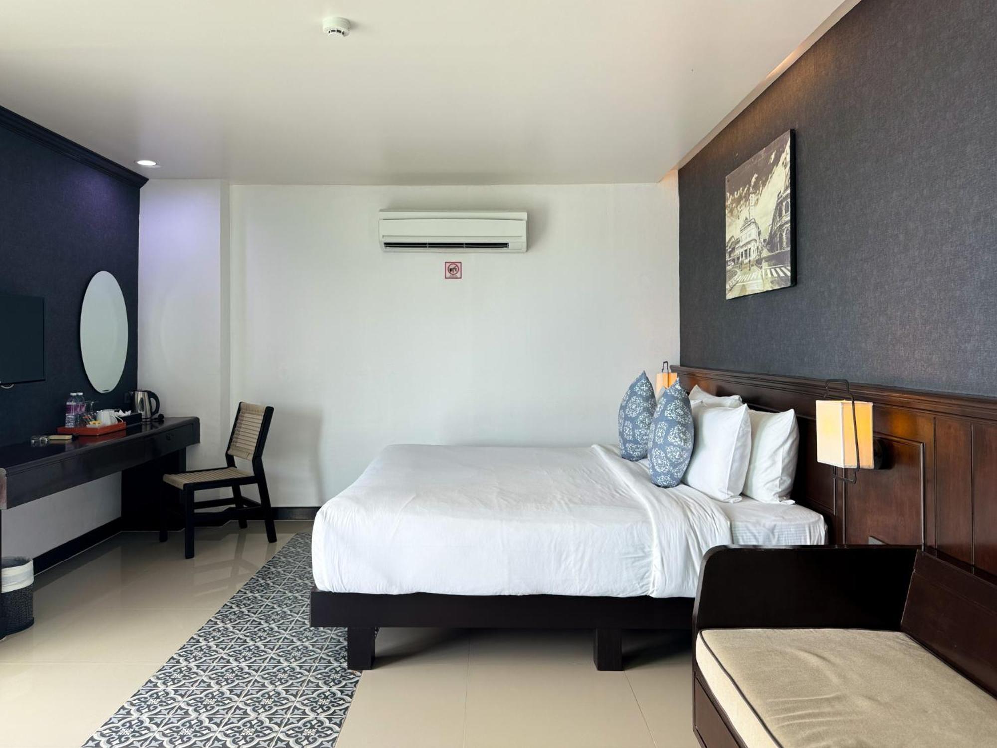 Grand Supicha City Hotel - Sha Plus Phuket Exterior photo